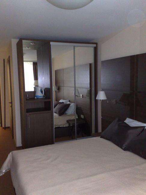 אודסה Hotel Mirniy Resort מראה חיצוני תמונה